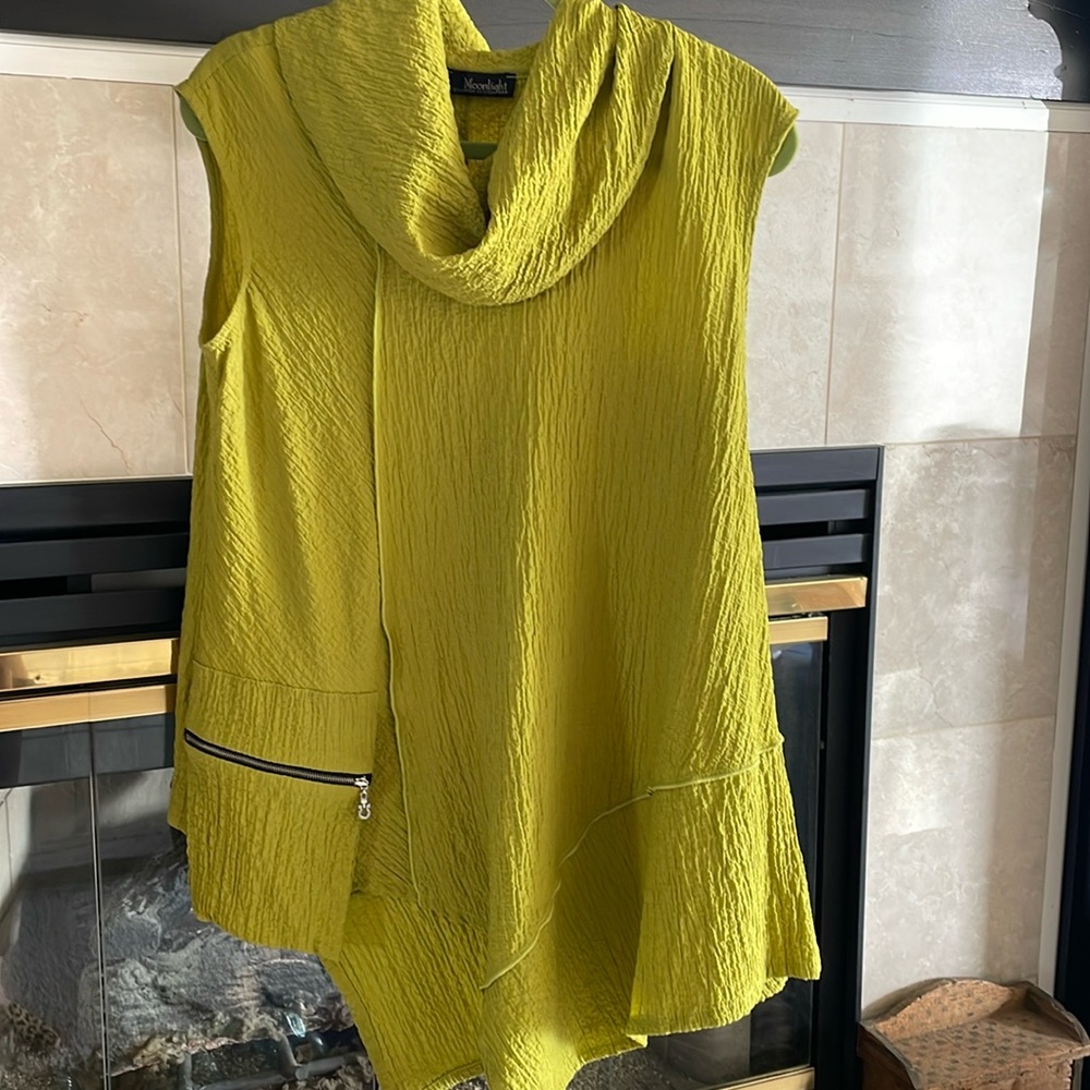 Moonlight Fashion Design sleeveless top